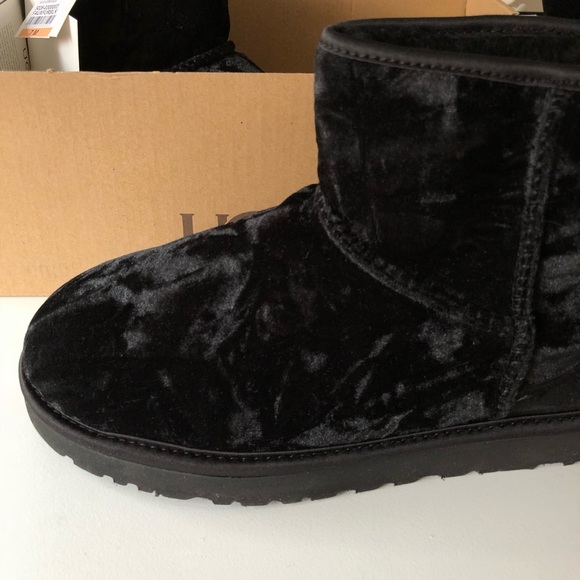 classic mini crushed velvet uggs